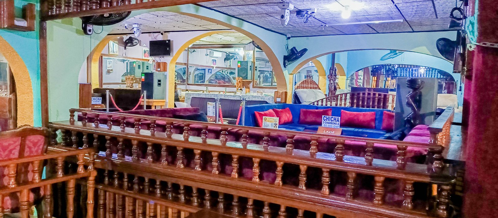 SUITES