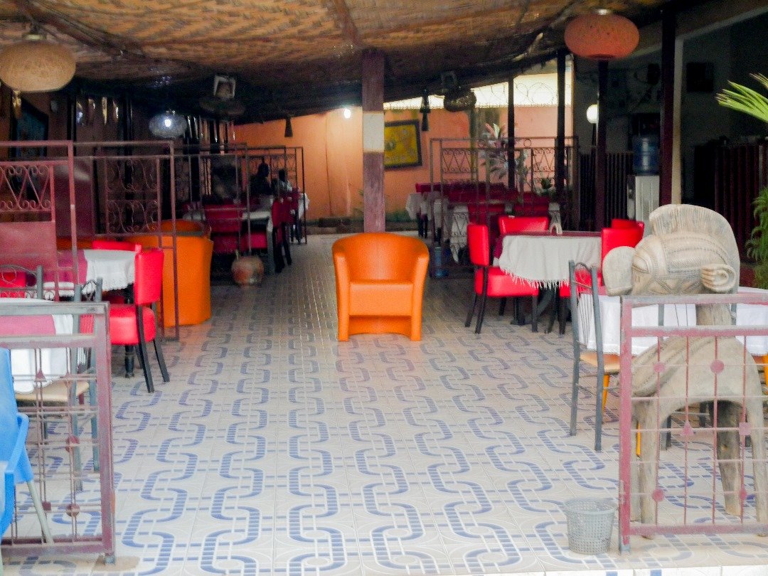 AUBERGE AIDA