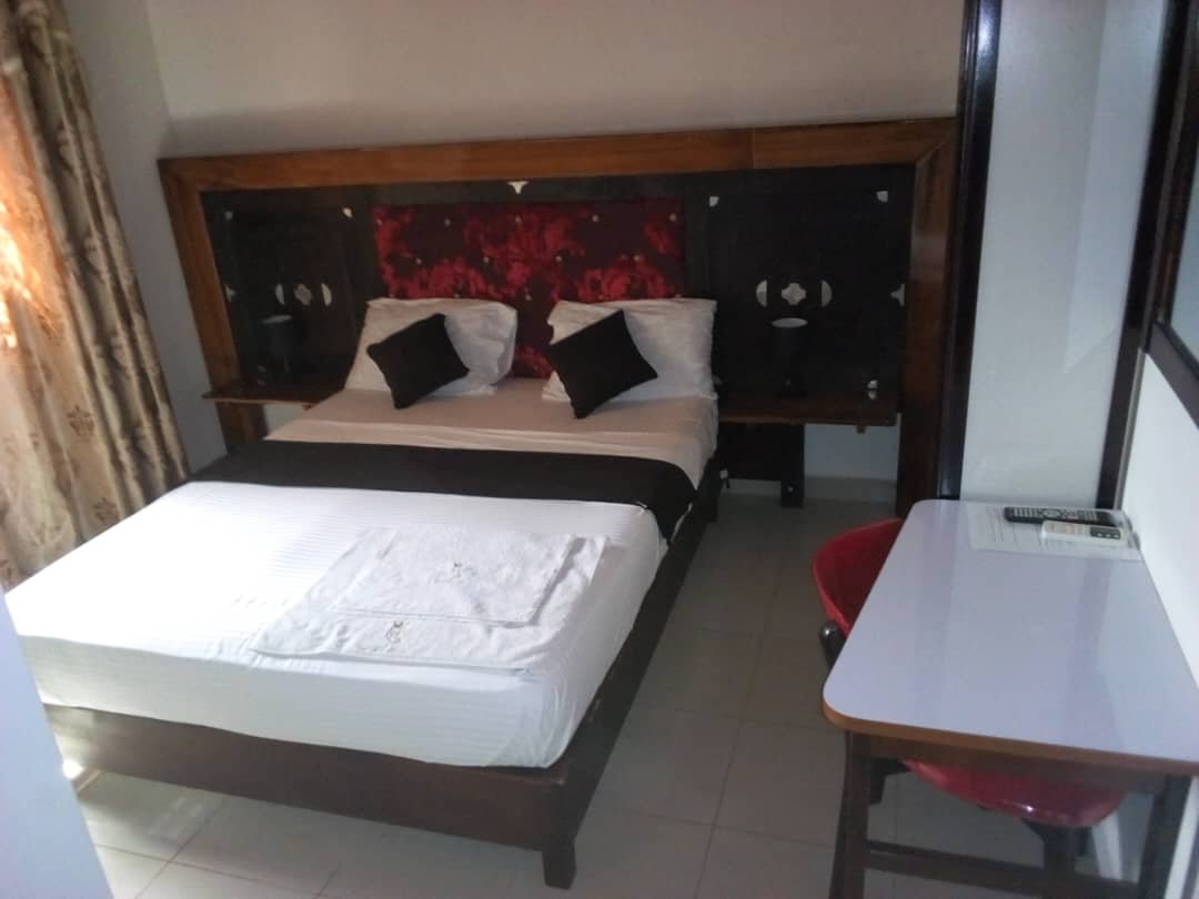 CHAMBRE STANDARD
